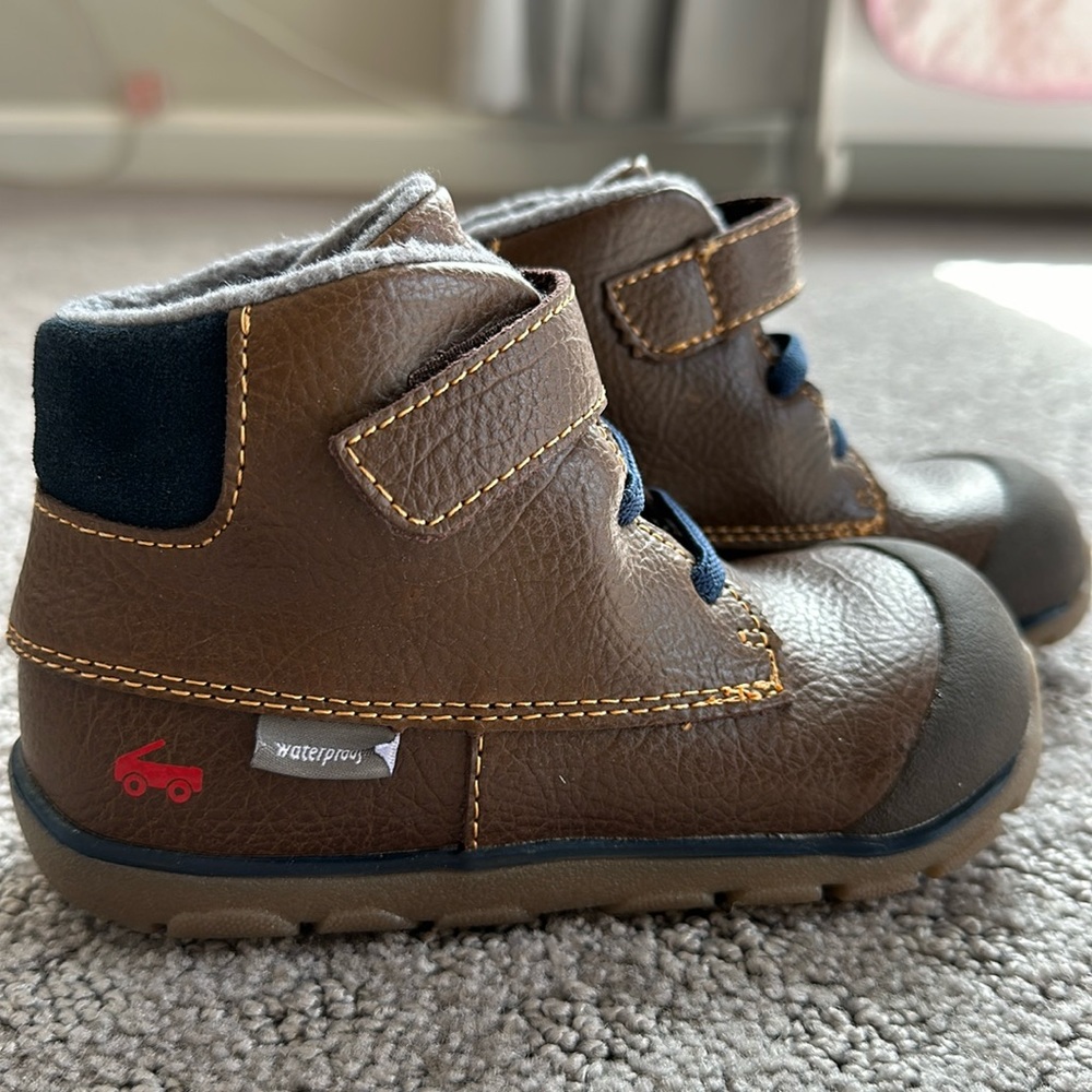 See Kai Run Lennon Waterproof Sneaker. Toddler Size 9. Worn once!